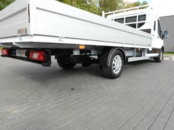 Ford Transit doka skrzynia 115KM D88092 - zabudowa