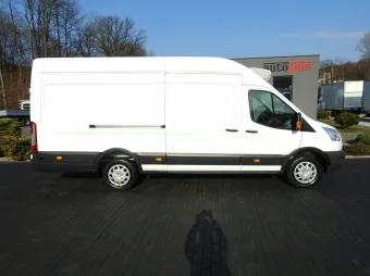 Ford Transit furgon chłodnia 130KM D81956 - bok prawy