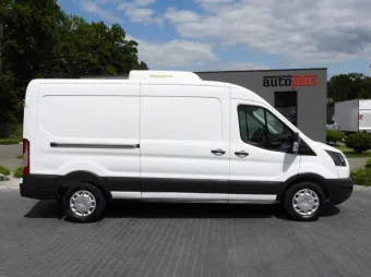 Ford Transit furgon chłodnia 105KM U43031 - bok prawy