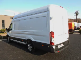 Ford Transit furgon chłodnia 130KM D81956 - bok tyl