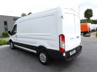 Ford Transit furgon chłodnia 105KM U43031 - bok tyl
