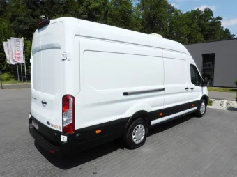 Ford Transit furgon chłodnia 170KM T29551 - bok zabudowy