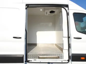 Ford Transit furgon chłodnia 130KM D81956 - detal