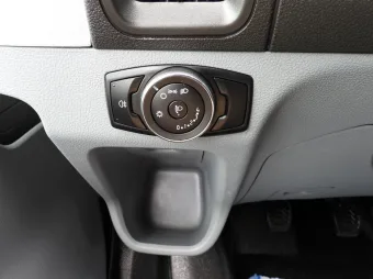 Ford Transit furgon chłodnia 105KM U43031 - licznik