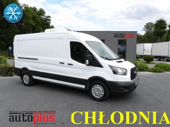 Ford Transit furgon chłodnia 105KM U43031 - przod