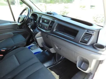 Ford Transit furgon chłodnia 170KM T29551 - schowki