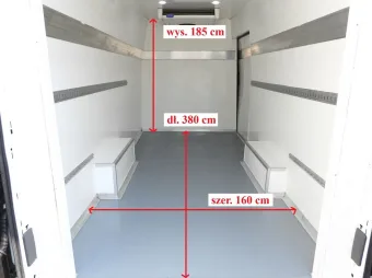Ford Transit furgon chłodnia 170KM T29551 - tyl zabudowy