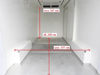 Ford Transit furgon chłodnia 105KM U43031 - tyl zabudowy