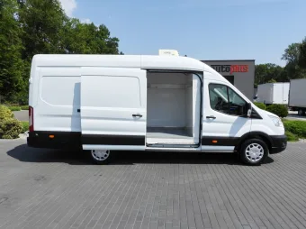 Ford Transit furgon chłodnia 170KM T29551 - zaladunek