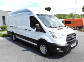 Ford Transit furgon 130KM U82455 - przod prawy