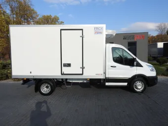 Ford Transit kontener chłodnia 130KM L40815 - bok prawy