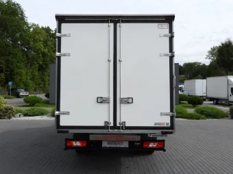 Ford Transit kontener chłodnia 8 palet 165KM S27692 - bok tyl