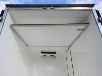 Ford Transit kontener chłodnia 130KM L40815 - detal