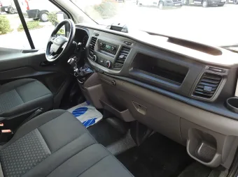 Ford Transit kontener chłodnia 130KM L40815 - detal