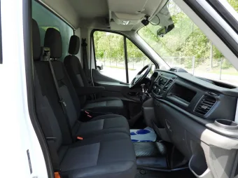 Ford Transit kontener chłodnia 170KM K64281 - fotel kierowcy