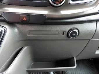 Ford Transit kontener chłodnia 130KM U89312 - fotel pasazera