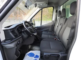 Ford Transit kontener chłodnia 130KM L40815 - fotele