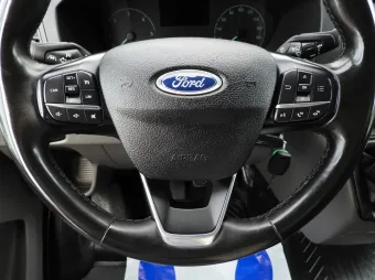 Ford Transit kontener chłodnia 8 palet 165KM S27692 - fotele