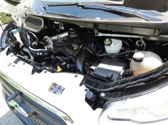 Ford Transit kontener chłodnia 8 palet 130KM T31364 - kabina