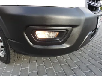 Ford Transit kontener chłodnia 130KM L40815 - kokpit