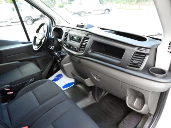 Ford Transit kontener chłodnia 8 palet 130KM T31364 - podsufitka