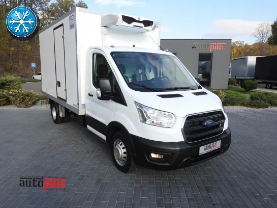 Ford Transit kontener chłodnia 130KM L40815 - przod