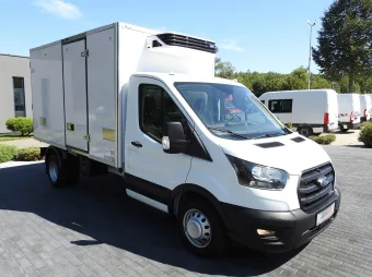 Ford Transit kontener chłodnia 170KM K64281 - przod prawy