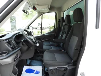 Ford Transit kontener chłodnia 170KM K64281 - radio