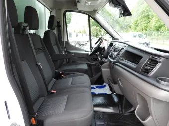 Ford Transit kontener chłodnia 8 palet 165KM S27692 - schowki