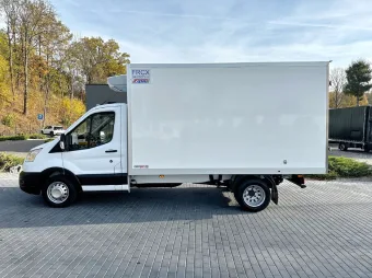Ford Transit kontener chłodnia 130KM L40815 - tyl