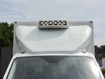 Ford Transit kontener chłodnia 8 palet 130KM T31382 - zabudowa