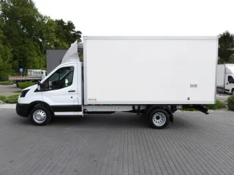 Ford Transit kontener chłodnia 8 palet 165KM S27692 - zaladunek