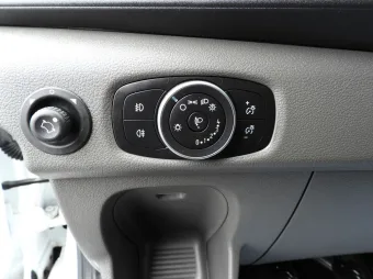 Ford Transit kontener 8 palet 130KM B40171 - licznik