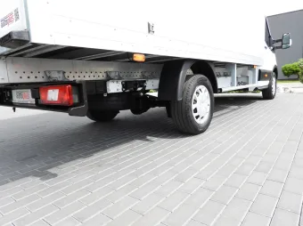 Ford Transit kontener 8 palet 130KM B34207 - rama