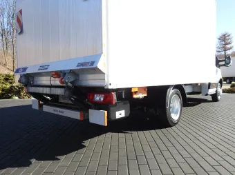 Ford Transit kontener winda 8 palet 130KM K55700 - detal