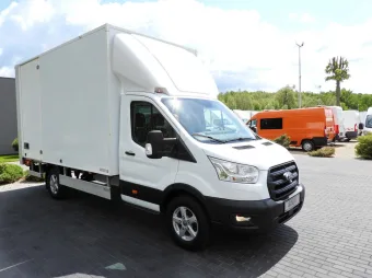 Ford Transit kontener winda 8 palet 130KM G31822 - przod prawy