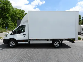 Ford Transit kontener winda 8 palet 130KM G31822 - tyl