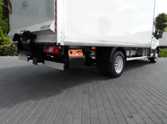 Ford Transit kontener winda 8 palet 130KM L39878 - widok