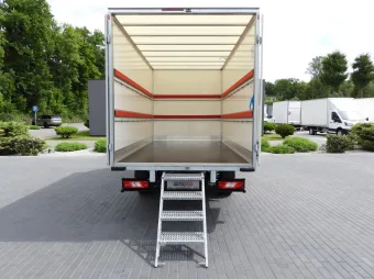 Ford Transit kontener 8 palet 130KM B40171 - zabudowa