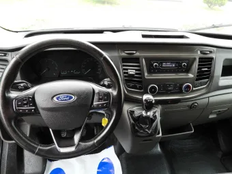 Ford Transit skrzynia plandeka 10 palet 130KM A30359 - detal