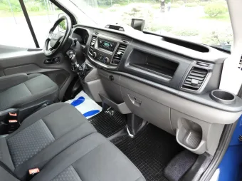 Ford Transit skrzynia plandeka 8 palet 170KM E66741 - fotel pasazera