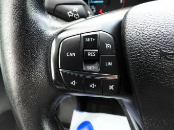 Ford Transit skrzynia plandeka 8 palet 170KM E66741 - navi