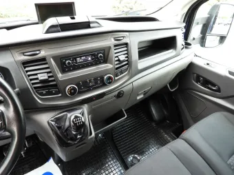 Ford Transit skrzynia plandeka 8 palet 170KM E66741 - wyposazenie