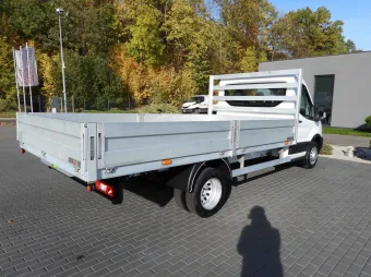 Ford Transit skrzynia 8 palet 130KM M27952 - podwozie