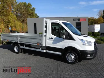 Ford Transit skrzynia 8 palet 130KM M27952 - przod