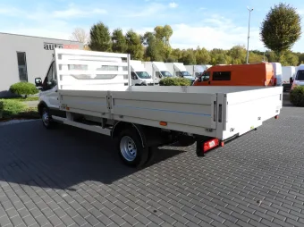 Ford Transit skrzynia 8 palet 130KM M27952 - tyl