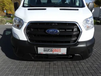 Ford Transit skrzynia 8 palet 130KM M27952 - tyl zabudowy
