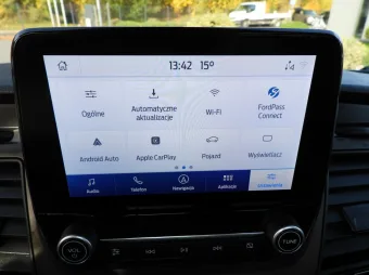 Ford Transit skrzynia 8 palet 130KM M27952 - wnetrze