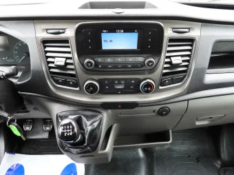 Ford Transit skrzynia 8 palet 170KM B54540 - wyposazenie