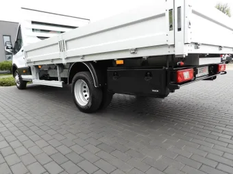 Ford Transit skrzynia 8 palet 170KM B54540 - zabudowa
